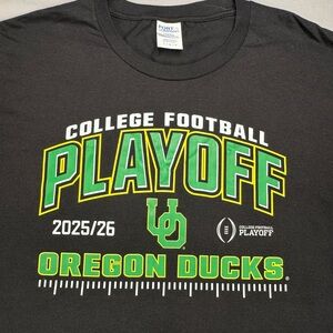 Oregon Ducks College Football Playoff 2025/26 T-Shirt Mens Large Black NCAA Fan